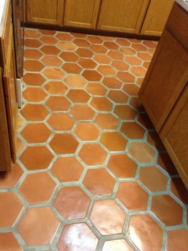 hexagon floor tile pattern saltillo