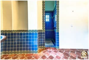 spanish style bathroom design