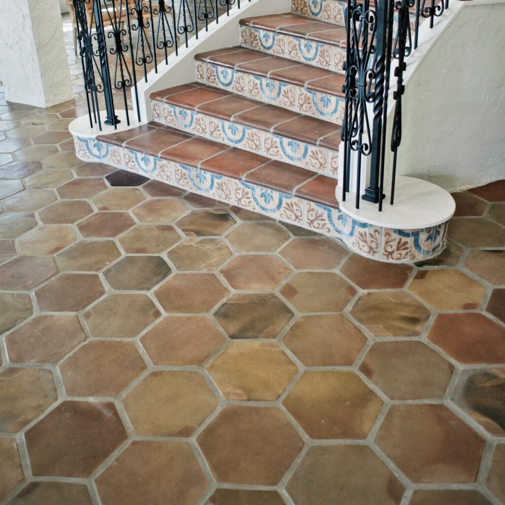 hexagon-terracotta-tile-floor
